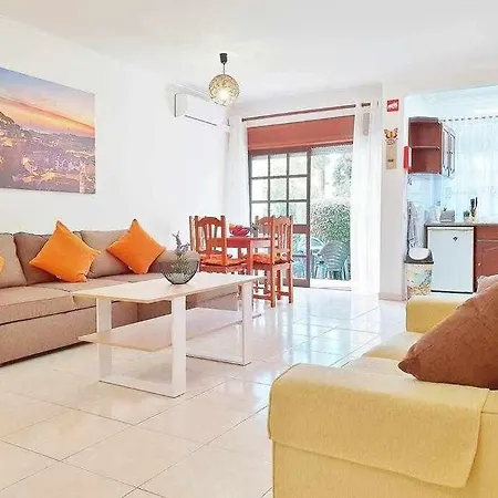 Apartment La Vie En Rosa *